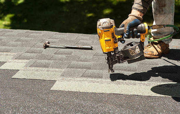 Best Roof Maintenance Services  in Kimberly, WI